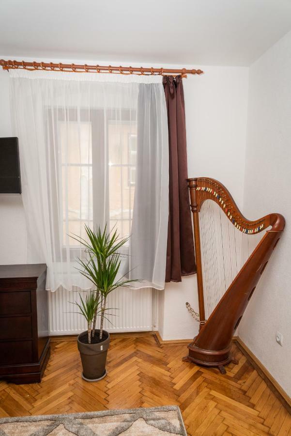 Musik Apartments Old Town Sibiu Luaran gambar