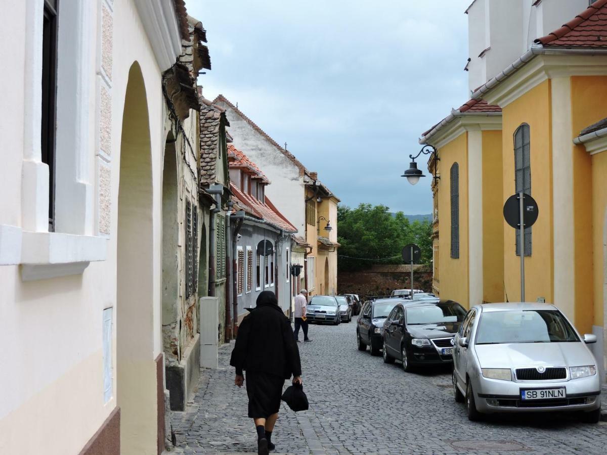 Musik Apartments Old Town Sibiu Luaran gambar
